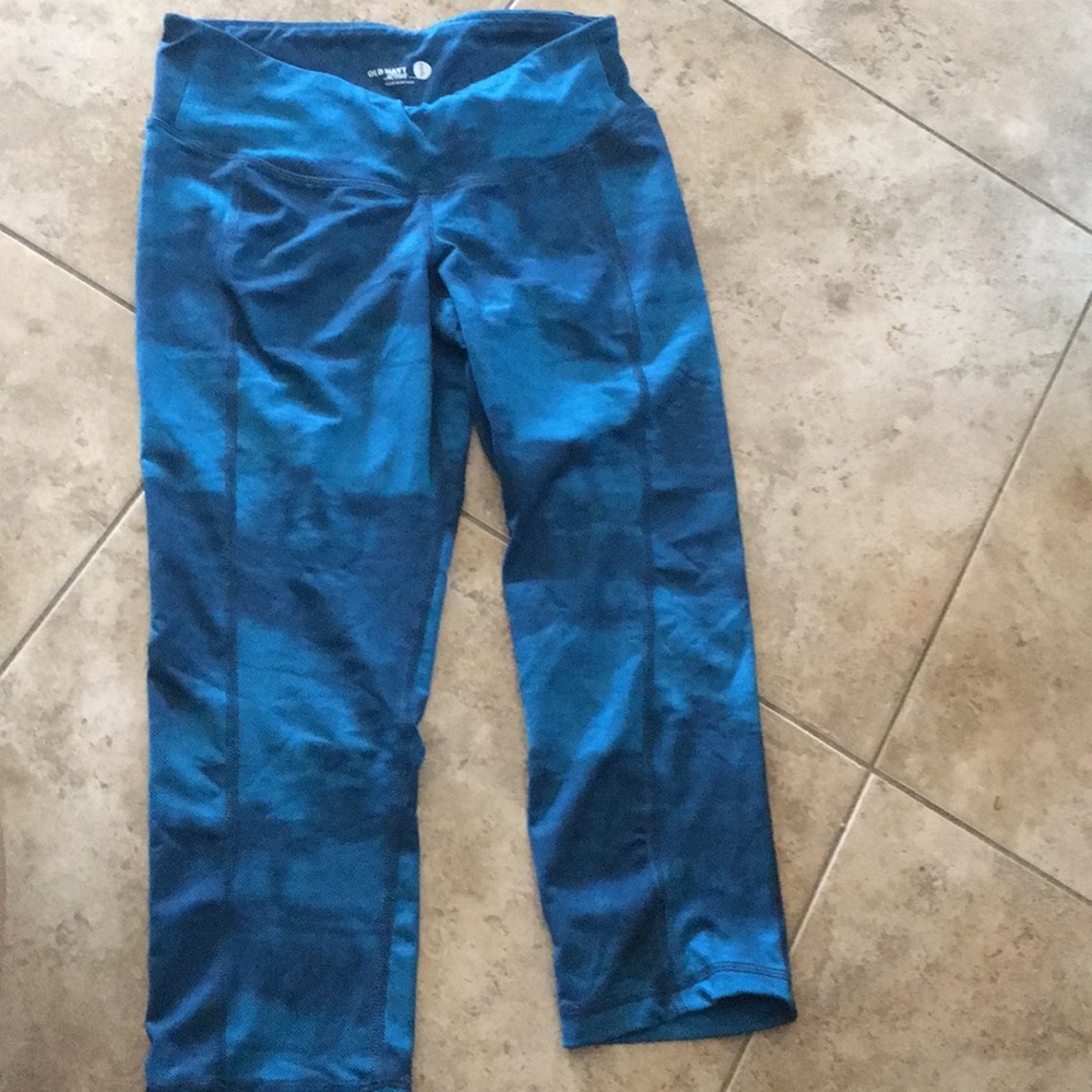 Old navy workout capris